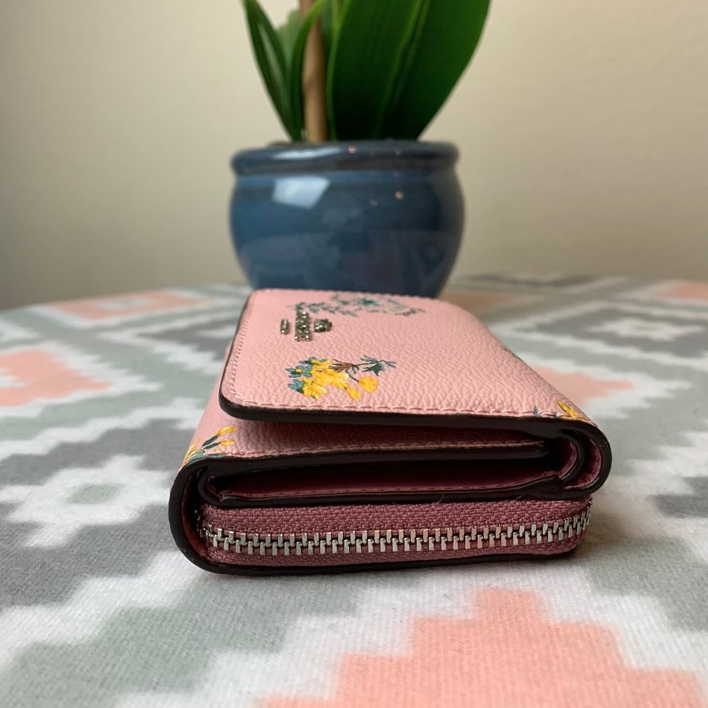 Coach Trifold Wallet - Picture 3 of 6